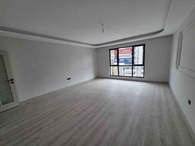 RE/MAX KUZEY’DEN | KIŞLA MAHALLESİ’NDE CADDE ÜZERİNDE | SIFIR ULTRA LÜKS 3+1 DAİRE KİRALIK