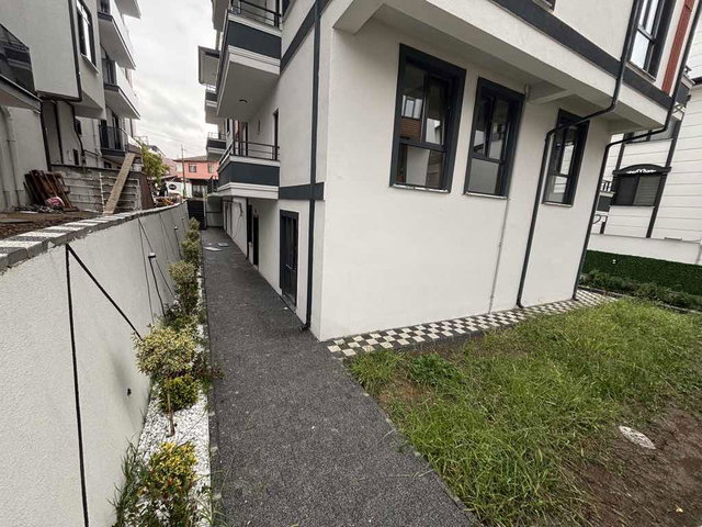 GÖLCÜK’TE SIFIR 2+1 KİRALIK DAİRE | YERDEN ISITMA, BALKON, GÜNEY-BATI CEPHE