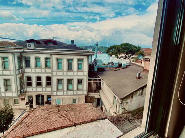 REMAXASHİLL, BEYLERBEYİ SAHİL,EŞYALI,DENİZ MANZARALI 2+1 DAİRE