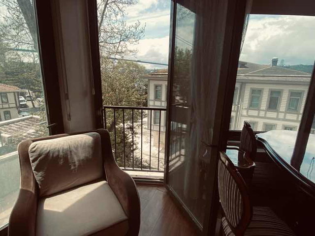 REMAXASHİLL, BEYLERBEYİ SAHİL,EŞYALI,DENİZ MANZARALI 2+1 DAİRE