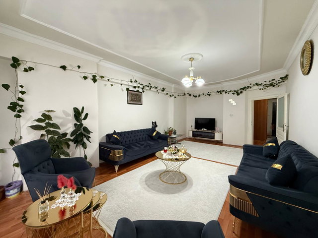 REMAX İLKE'DEN ŞÜKRÜPAŞA'DA 3+1 SATILIK DAİRE