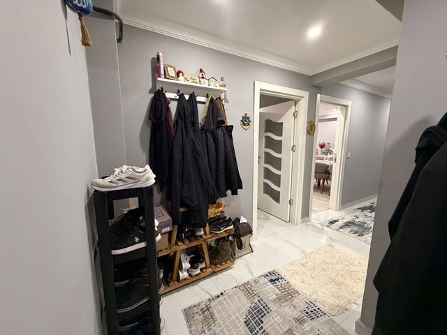 EMİNEVİME UYGUN BAŞİSKELE MERKEZDE SİTEDE SATILIK 3+1 DAİRE