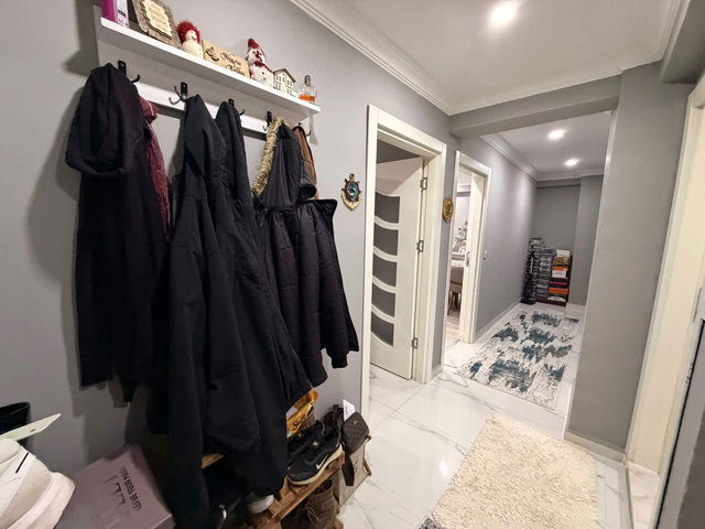 EMİNEVİME UYGUN BAŞİSKELE MERKEZDE SİTEDE SATILIK 3+1 DAİRE