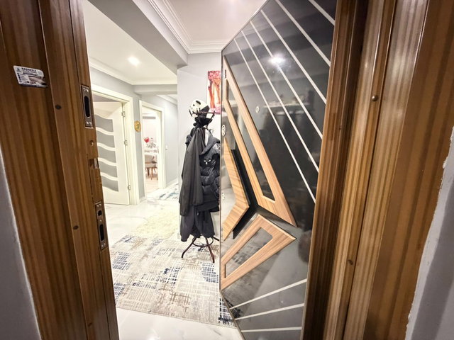 EMİNEVİME UYGUN BAŞİSKELE MERKEZDE SİTEDE SATILIK 3+1 DAİRE