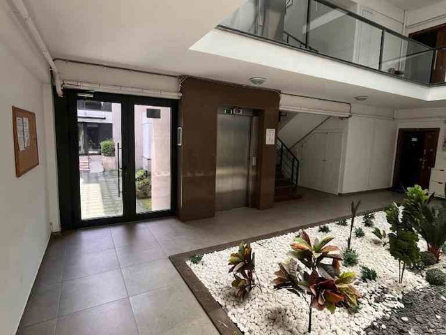 REMAX DESIGN SERDİVANIN MERKEZİNDE GENİŞ 3+1 SİTE İÇİ LÜKS DAİRE
