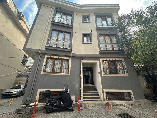 KAĞITHANE'DE İSKANLI GENÇ BİNADA 1+1 SATILIK DAİRE
