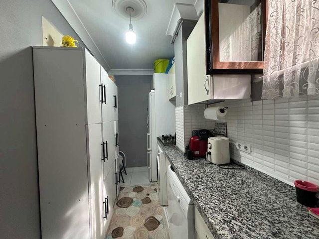 KAĞITHANE'DE İSKANLI GENÇ BİNADA 1+1 SATILIK DAİRE