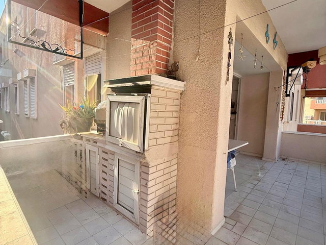 MERKEZİ KONUMDA FIRSAT 3+1 DAİRE
