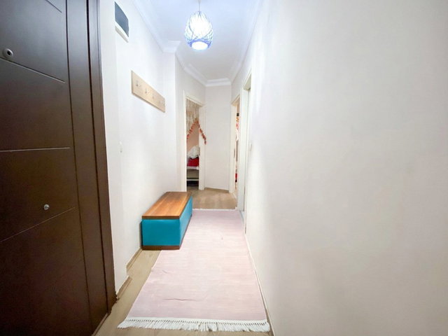 ATAŞEHİR ESATPAŞA GÜLMERCAN SOKAKTA SATILIK 2+1 DAİRE