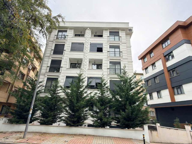 MALTEPE YALI MAHALLESINDE SATILIK 2+1 DAIRE