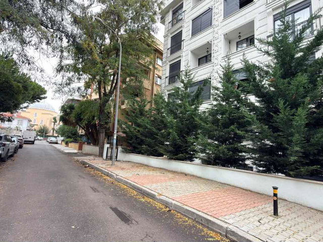 MALTEPE YALI MAHALLESINDE SATILIK 2+1 DAIRE