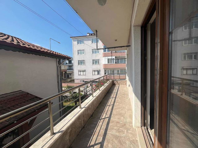 REMAX DESIGN KOMPLE SATILIK BİNA