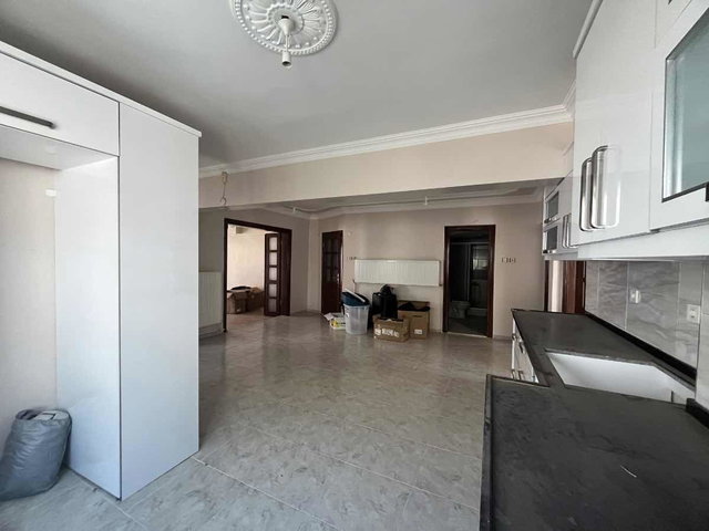 REMAX DESIGN KOMPLE SATILIK BİNA