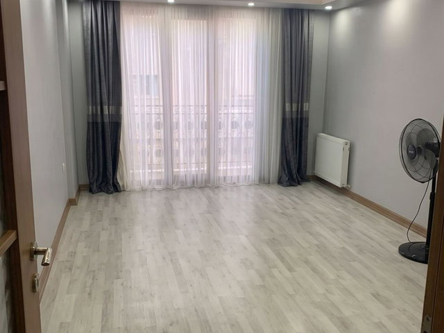 REMAX TOPRAK ESENYURT KIRAÇ SATILIK 2+1 ARA KAT MERKEZİ TEMİZ DAİRE