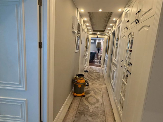SARIYER FERAHEVLER'DE ÇİFT BANYOLU 2+1 SATILIK DAİRE