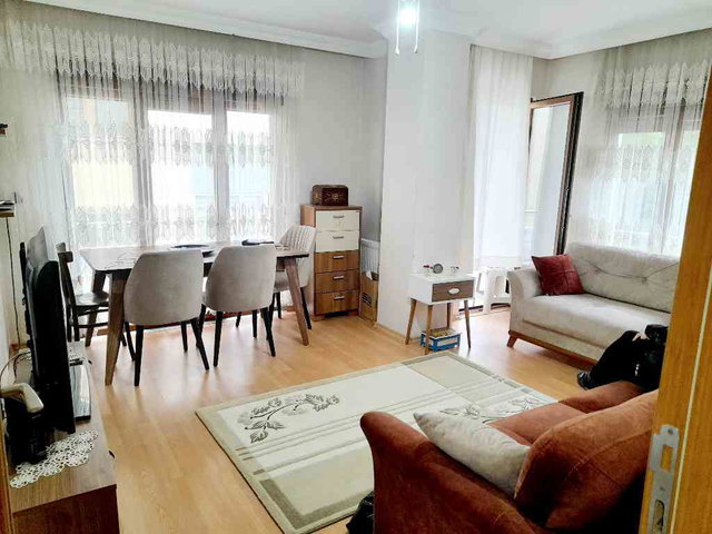 MALTEPE FEYZULLAH CADDESİ YAKININDA2+1 SATILIK DAIRE