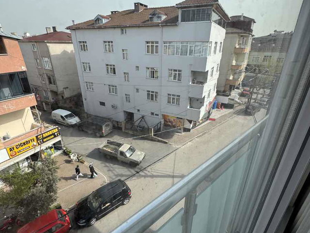 NAMIK KEMAL CADDESINDE BRÜT ÇIFT MUTFAK TERASLI 5+1 DUBLEX DAIRE