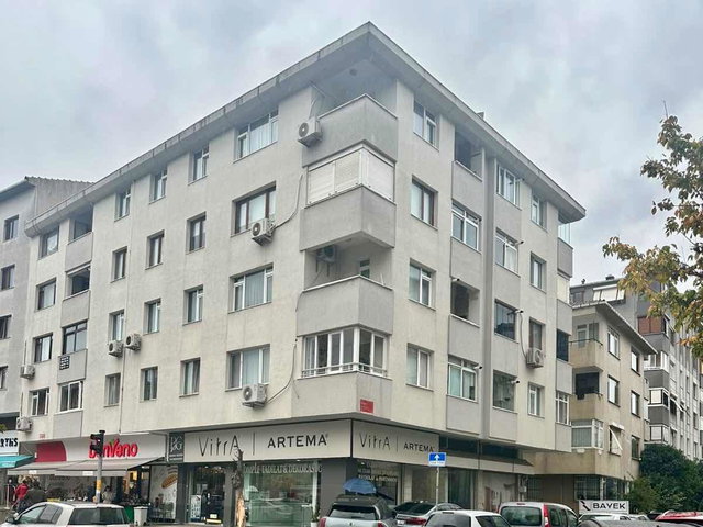 MALTEPE ÇINAR MİNİBÜS CD ÜZERİ YENİLENMİŞ EŞYALI 3+1 KİRALIK