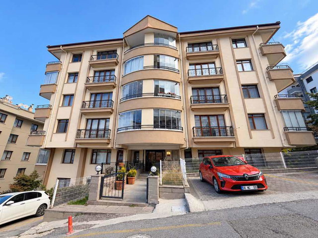 AKPINAR ORMAN MANZARALI ARA KAT ASANSÖRLÜ 4+1 DAİRE
