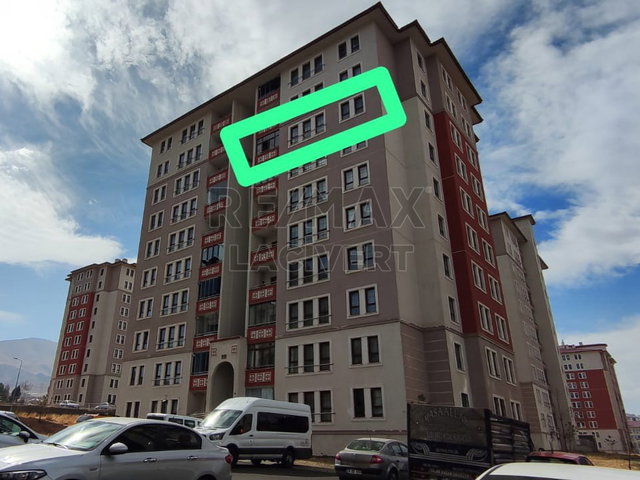 RE/MAX LACİVERT'TEN A.GAZİ TOKİ'DE BORÇSUZ SATILIK 3+1 DAİRE