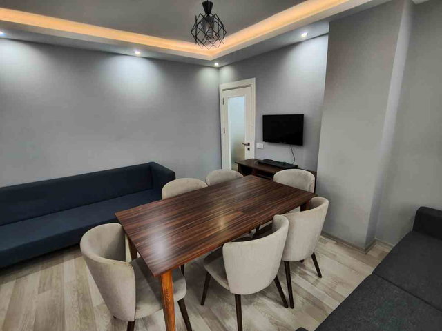 REMAX PRO DAN BAHÇELİEVLER DEVLET HASTANESİ ARKA SOKAĞI EŞYALI 2+1 EBEVEYN BANYOLU