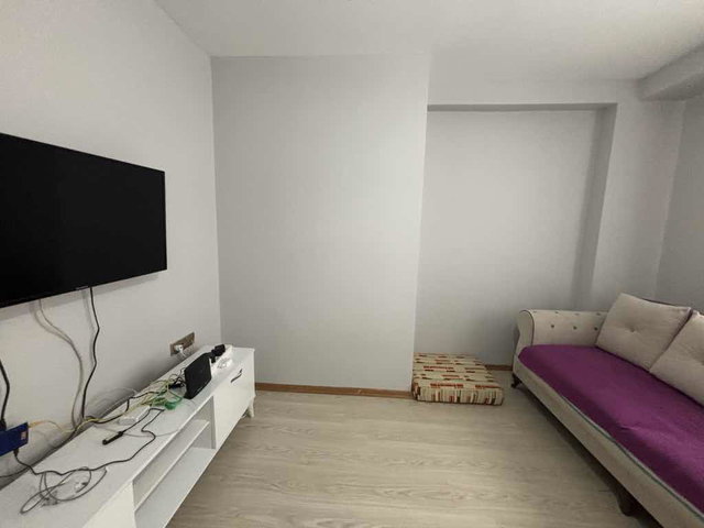 EYÜPSULTAN ŞEKERPARE SOKAK’TA ÖN CEPHE, KİRACILI 1+1 SATILIK DAİRE