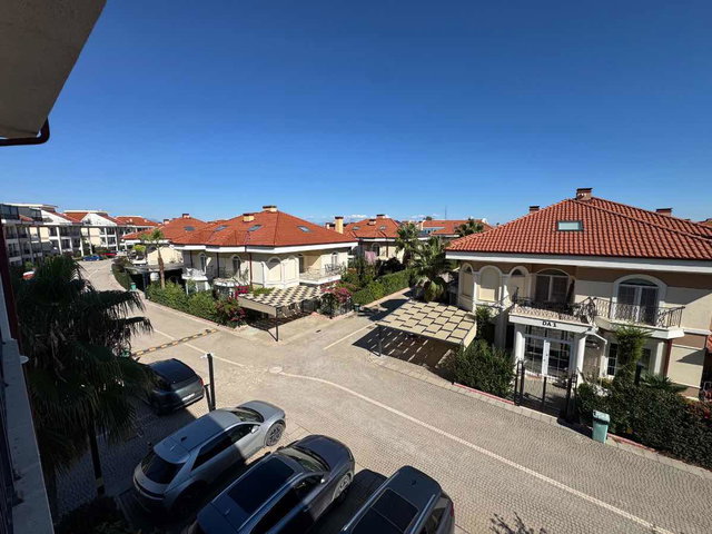VALİ KONAKLARI 2 'DE SÜPER LÜKS EŞYALI VİLLA TADINDA 5+1 KİRALIK DAİRE