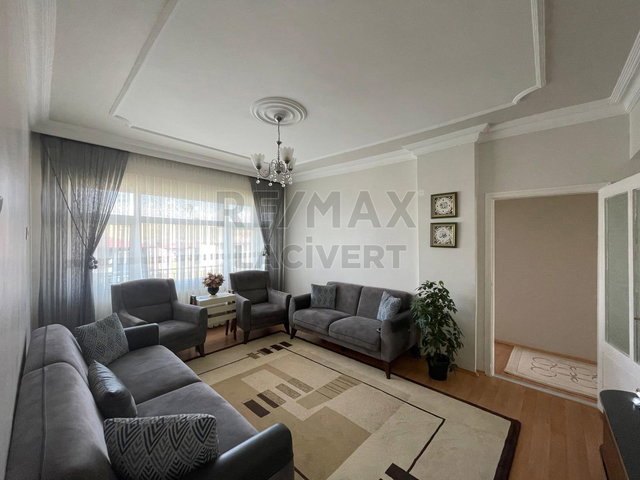 RE/MAX LACIVERT'TEN YENIŞEHIR'DE SATILIK 3+1 SATILIK