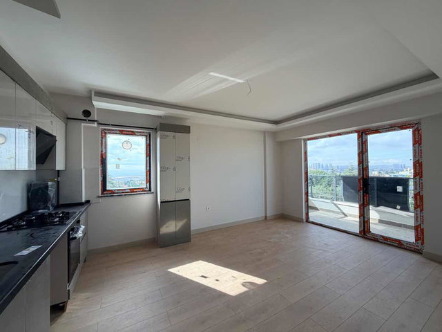 İNCEK TAŞPINAR BULVARA YÜRÜME MASAFESİNDE KİRALIK 1+1 DAİRE