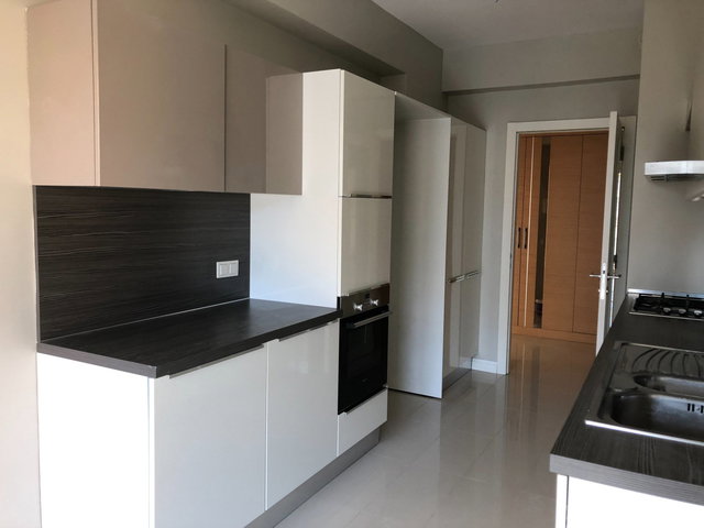 SUR YAPI METROGARDEN UZMANI LEYLA ŞİMŞEK 3+1 155M² SURYAPI