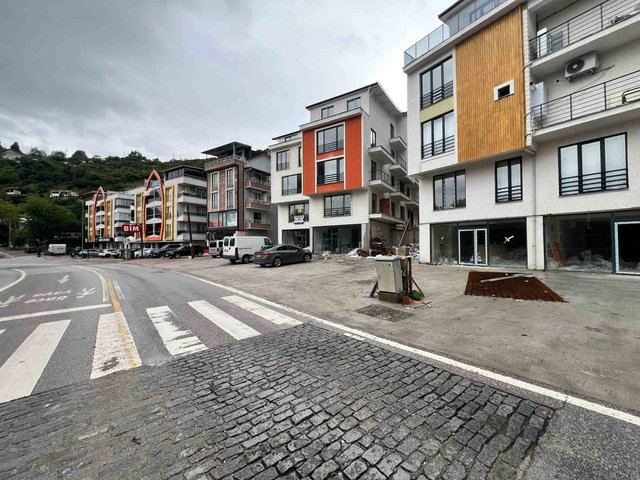 KISA DÖNEME UYGUN ABONELİKLERİ AÇIK SIFIR EŞYALI 2+1 DAİRE