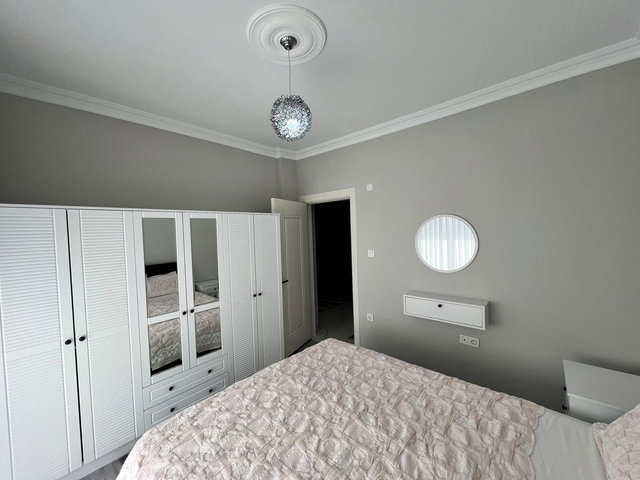 KISA DÖNEME UYGUN ABONELİKLERİ AÇIK SIFIR EŞYALI 2+1 DAİRE
