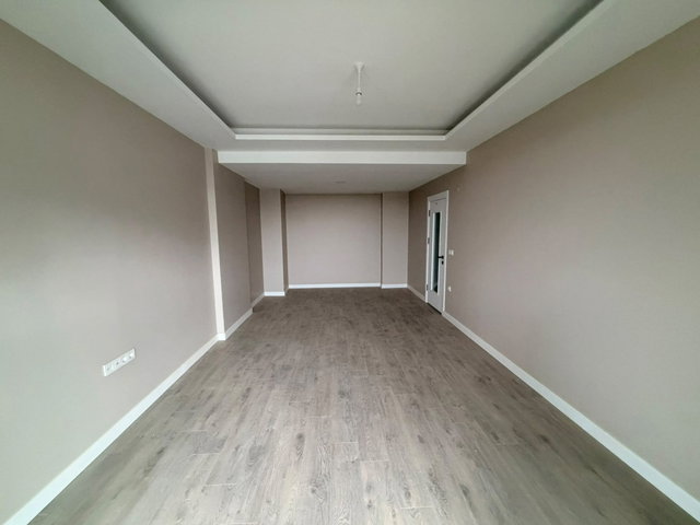 BAŞİSKELE 100.YIL PARLA SİTESİ 147 M2 EĞİMSİZ 2+1 DUBLEKS DAİRE