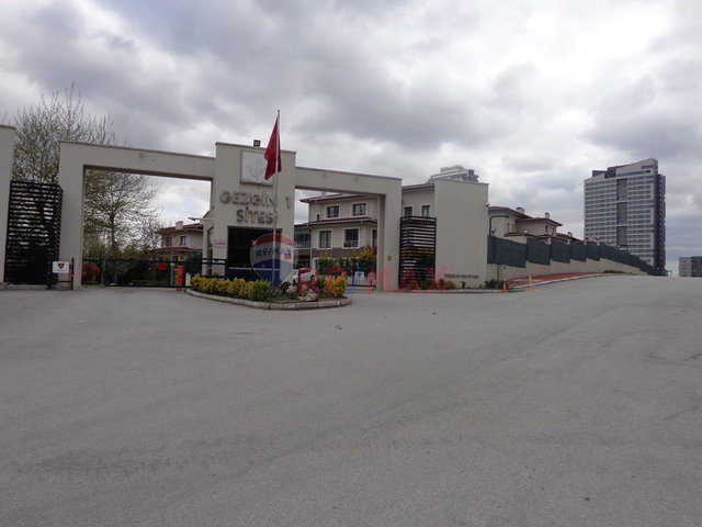 ALACATLI ÇAYYOLU YAŞAMKENT KİRALIK GEZGİN 1 SİT.DOĞA KOLEJİ YANI VİLLA