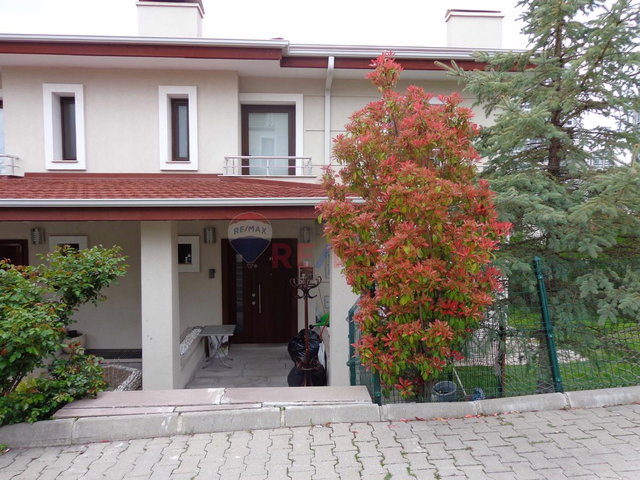 ALACATLI ÇAYYOLU YAŞAMKENT KİRALIK GEZGİN 1 SİT.DOĞA KOLEJİ YANI VİLLA