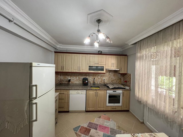 60 EVLER SAHİLDE SATILIK DENİZ MANZARALI 5+2 280 M2 DAİRE