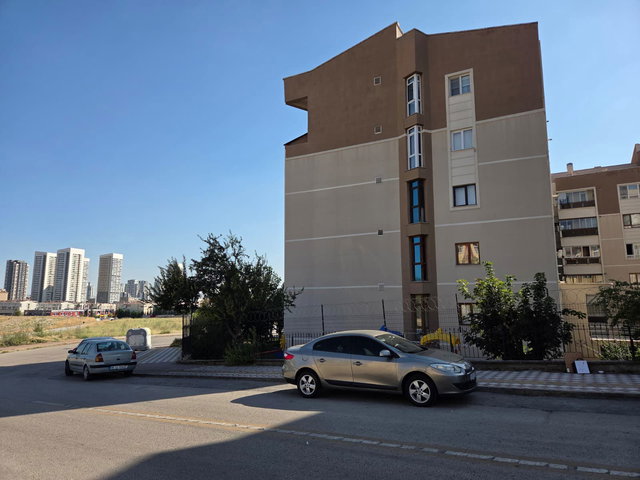 GÜZELKENT MAH METROMALL AVM YÜRÜYÜŞ MESAFESINDE EŞYALI KIRALIK 3+1