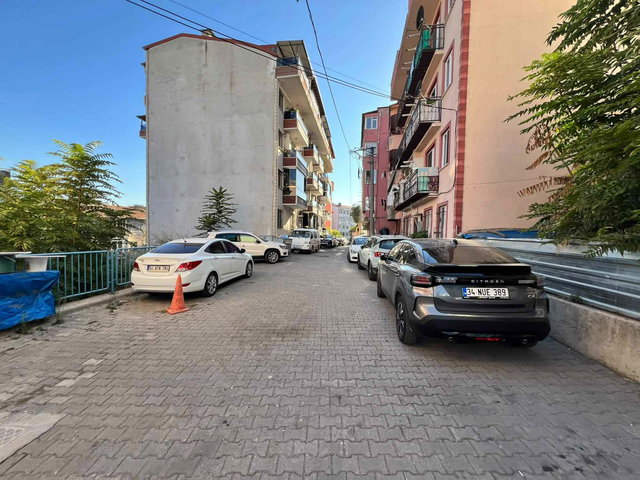 İZMİT ERENLERDE TEK TAPU SATILIK 2 ADET AYRI MUTFAK 1+1 DAİRE