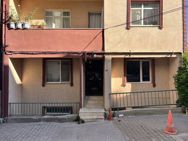 İZMİT ERENLERDE TEK TAPU SATILIK 2 ADET AYRI MUTFAK 1+1 DAİRE