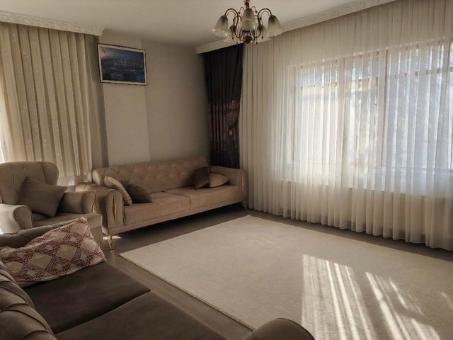 SİNCAN KAYMAKAMLIĞI KARŞISI 3+1 SATILIK DAİRE
