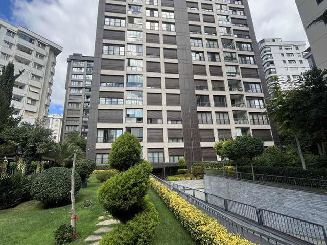 YAŞAMIN MUTLULUĞA DÖNÜŞTÜĞÜ MEKAN BAĞDAT CADDESİ ŞAŞKINBAKKAL
