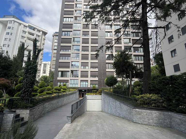 YAŞAMIN MUTLULUĞA DÖNÜŞTÜĞÜ MEKAN BAĞDAT CADDESİ ŞAŞKINBAKKAL
