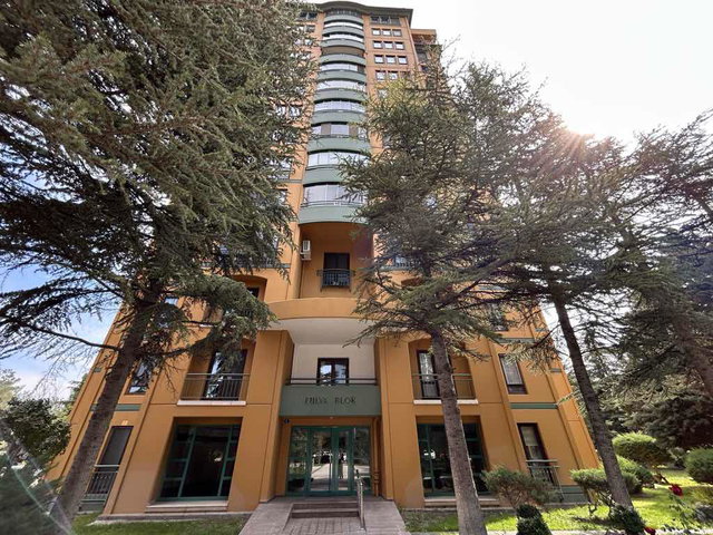 KORU’DA ARCADİUM KARŞISI SATILIK 4+1 DAİRE