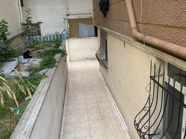 REMAX TOPRAK ESENYURT TALATPAŞA 2+1 KİRALIK TADİLATLI BAHCE KULLANIMLI DAİRE