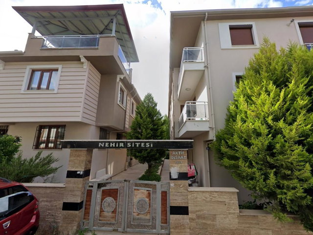 REMAX MODEL DEN SALTAK CADDESİNE YAKIN SITE IÇERISINDE 2+1 KİRALIK DAİRE