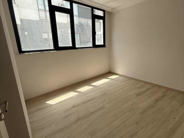 DARICA EMEK MAHALLESİ’NDE GENİŞ VE KULLANIŞLI 2+1 DAİRE