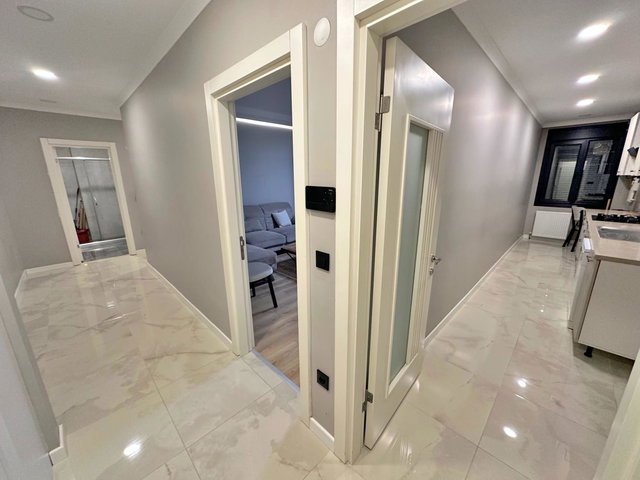 ATAŞEHİR FETİH MAHALLESİ KREDİYE UYGUN ARA KAT 2+1 SATILIK DAİRE
