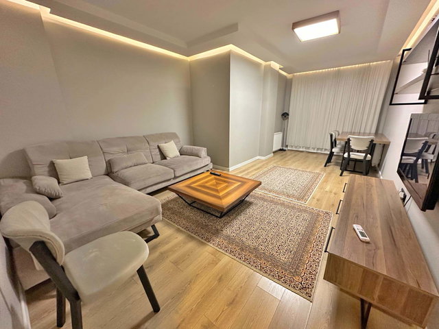 ATAŞEHİR FETİH MAHALLESİ KREDİYE UYGUN ARA KAT 2+1 SATILIK DAİRE