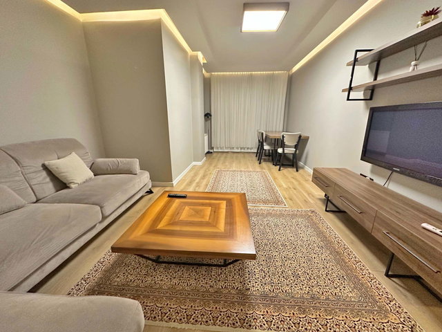 ATAŞEHİR FETİH MAHALLESİ KREDİYE UYGUN ARA KAT 2+1 SATILIK DAİRE