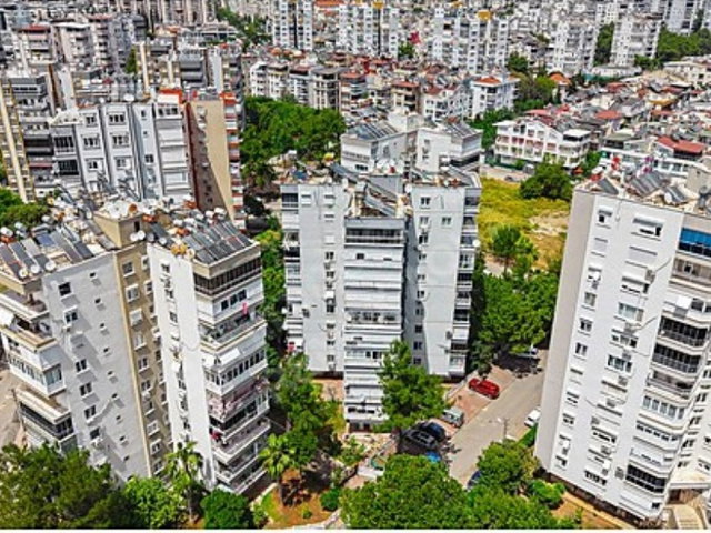 ANTALYA KONYAALTI’NDA SİTE İÇİNDE 2+1 | 75 M² NET | BALKONLU | KREDİYE UYGUN